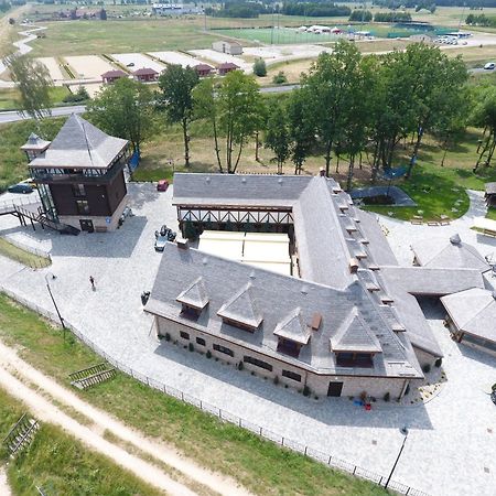 Hotel & Spa **** Kasztel Uniejow Εξωτερικό φωτογραφία