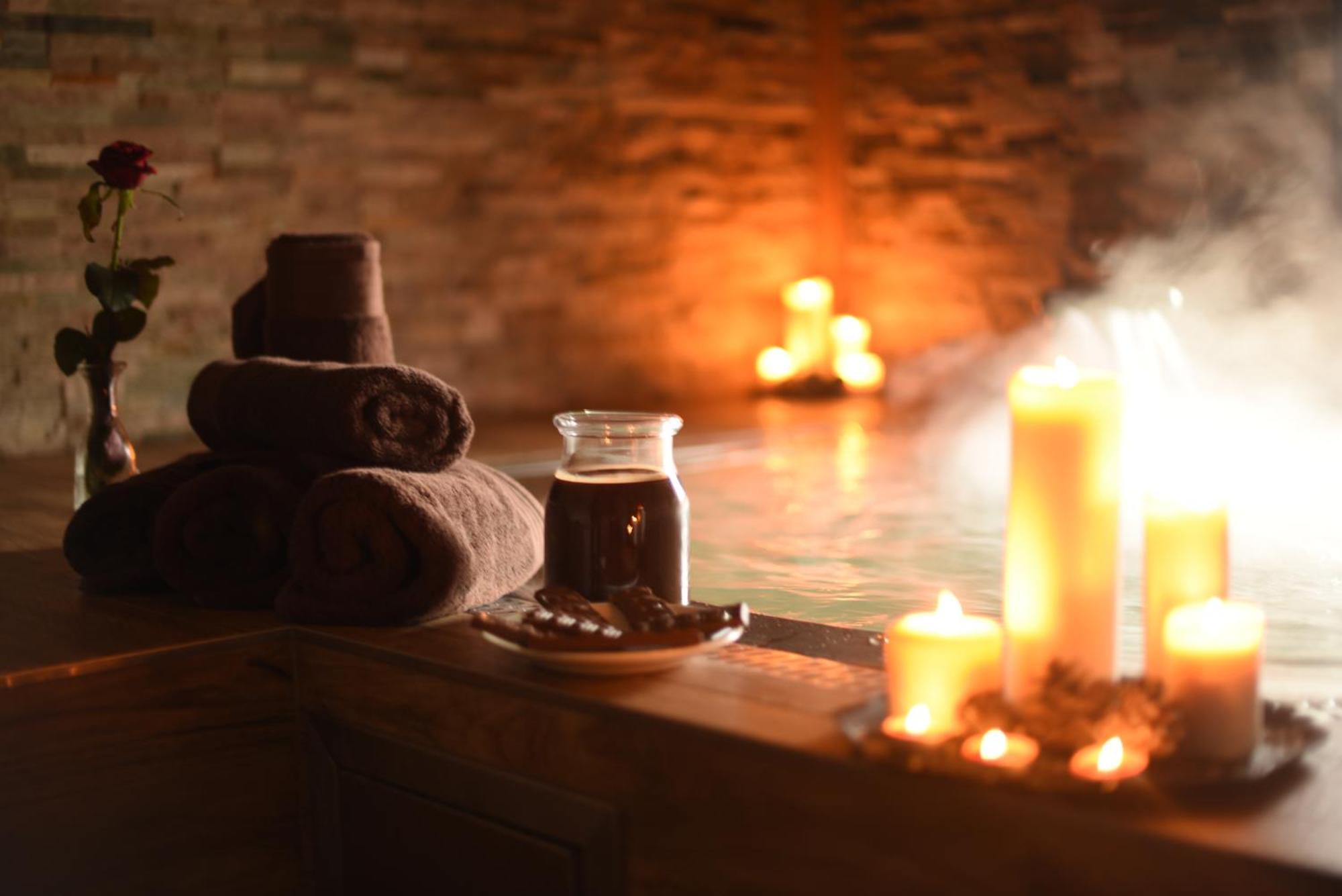 Hotel & Spa **** Kasztel Uniejow Εξωτερικό φωτογραφία