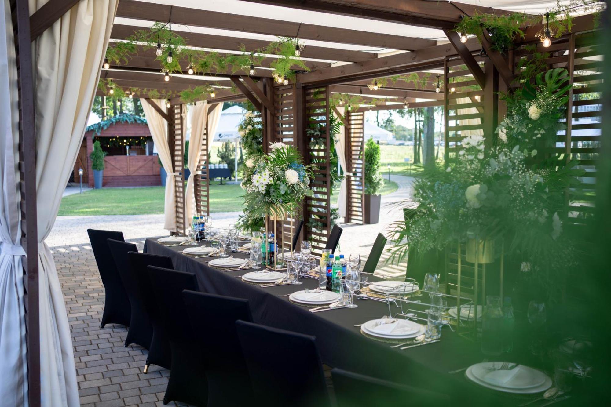 Hotel & Spa **** Kasztel Uniejow Εξωτερικό φωτογραφία