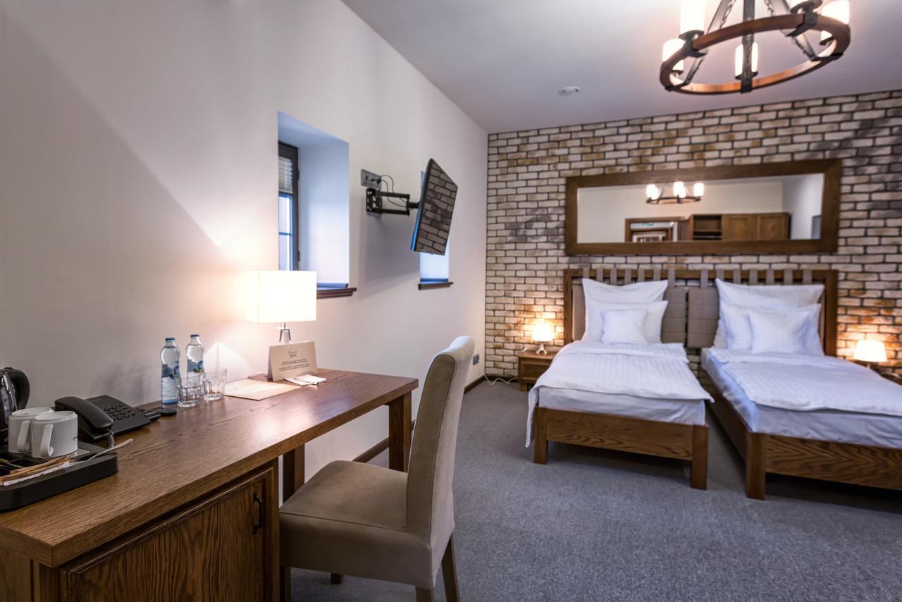 Hotel & Spa **** Kasztel Uniejow Εξωτερικό φωτογραφία